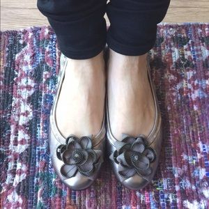 Halogen Zipper-Flower Elastic Flats, Champagne, 9