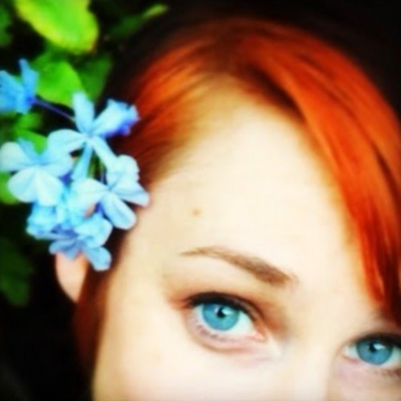 Meet your Posher, Katie - Picture 1 of 1
