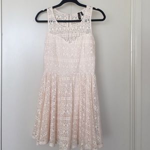 LAST CHANCE White cotton lace dress