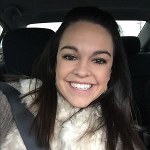 Meet your Posher, Haley
