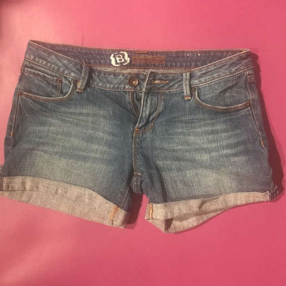 Bullhead jean shorts 7