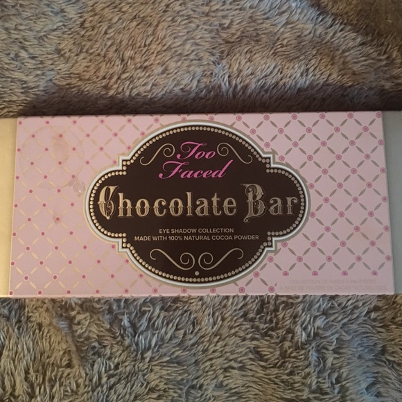 Chocolate palette bar eyeshadow