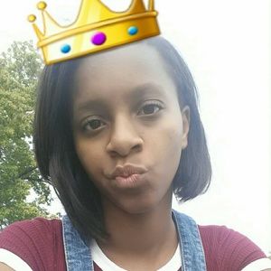 Meet your Posher, Brianne