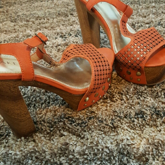 Super sexy platforms