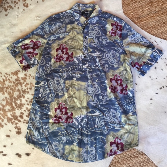 Get vacation ready with this shirt!!