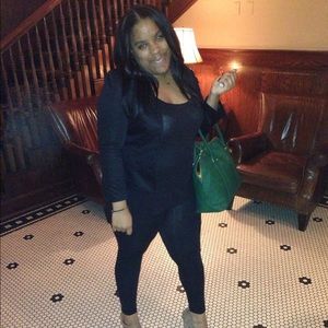 Meet your Posher, Milan