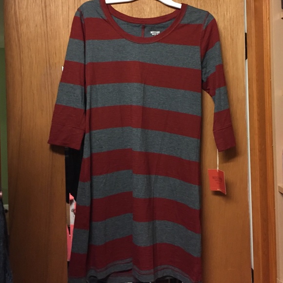 Mossimo grey and red dress