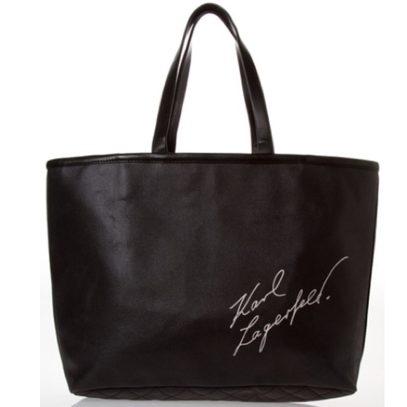 authentic CHANEL ltd edition Totebag RARE - Picture 6 of 13