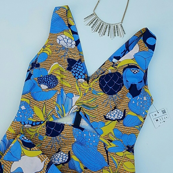 Zara Cut-Out Printed Dress - Picture 1 of 4