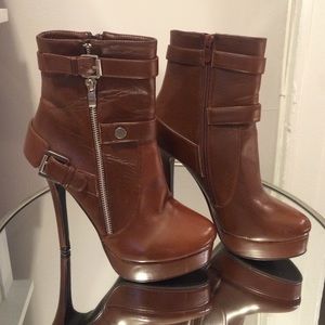 Charles by Charles David Boots