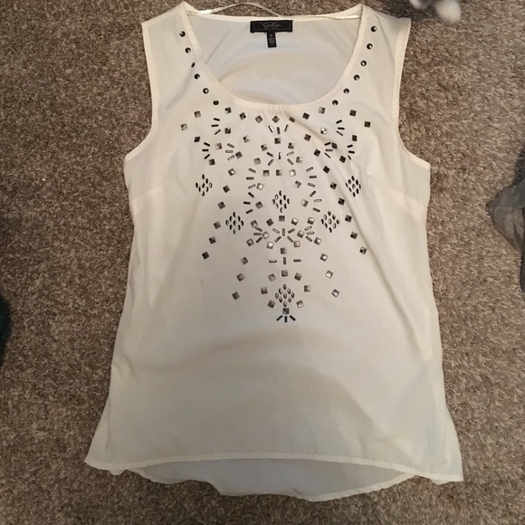 Embellished tank