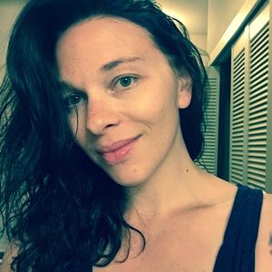 Meet your Posher, Brit