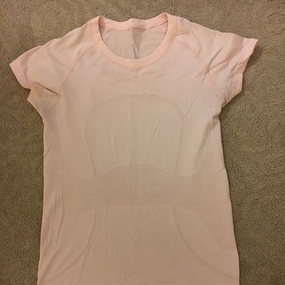 Lululemon yoga top