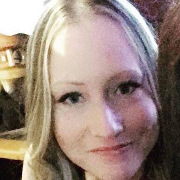 Meet your Posher, Melissa - Picture 1 of 1