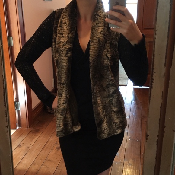 Fur vest