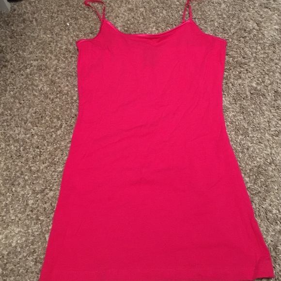 Pink tank top