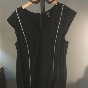 Final reduction!  LB dress with zipper details