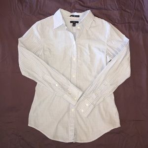Fitted blue and white long sleeved button up