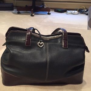 Black leather travel bag