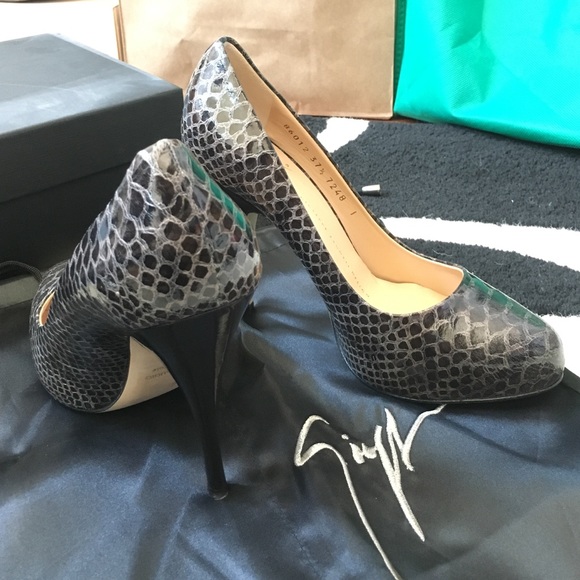 NIB Giuseppe Zanotti covered platform heels - Picture 2 of 4