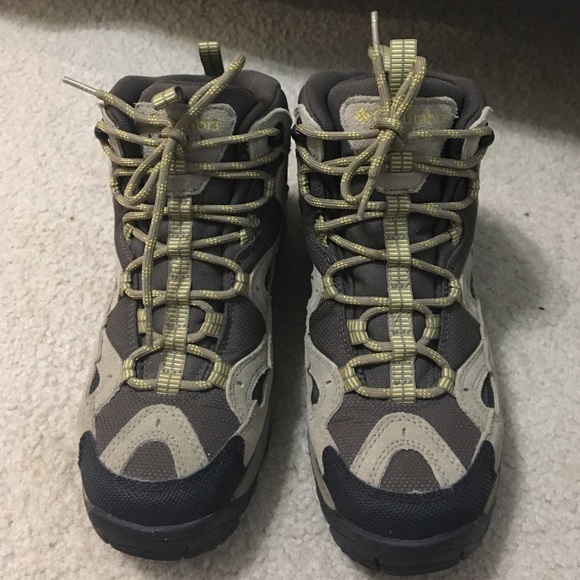 Columbia Hiking boots
