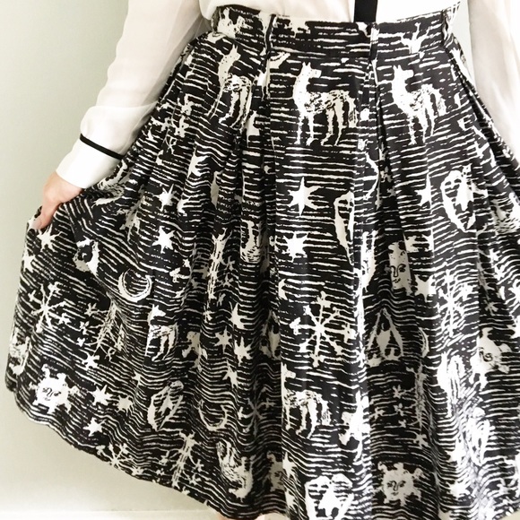 Vintage Dresses & Skirts - Vintage Jonathan Logan Black & White A-Line Skirt