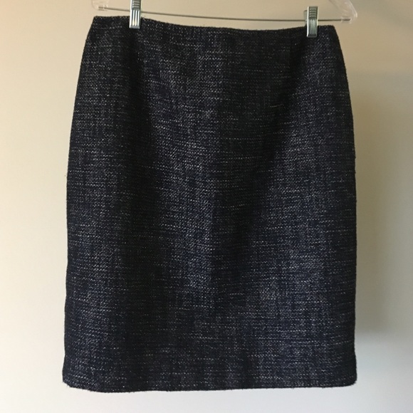 Tahari skirt