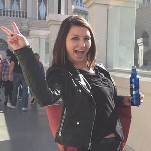 Meet your Posher, Kara