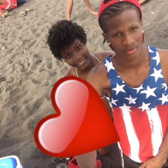 Meet your Posher, Wilson - Picture 1 of 1