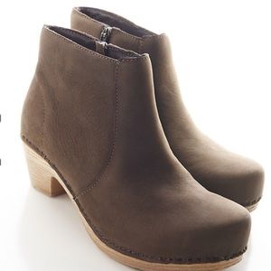 Dansko Brown 'Maria' Booties