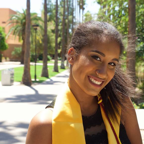 Meet your Posher, Yesi - Picture 1 of 1