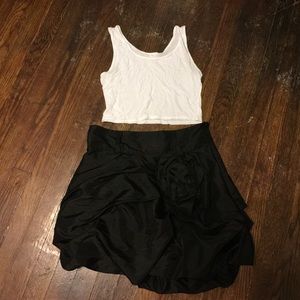 Mini skirt w crop top