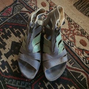 Gladiator Wedges from El Naturalista