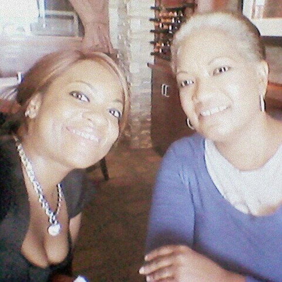 Meet your Posher, Chastity - Picture 1 of 1