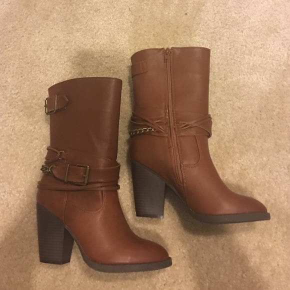STEVEN MADDEN BOOTS