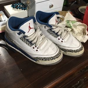 Jordan 3s
