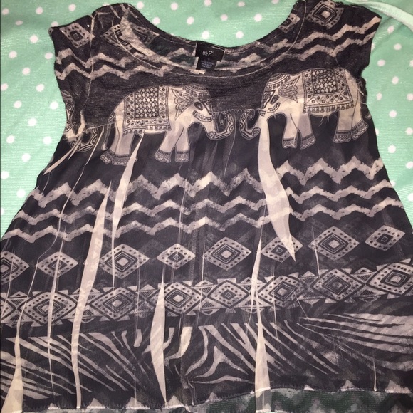 Rue 21 shirt