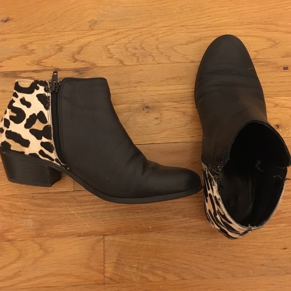 Aldo side zip bootie with leopard print back