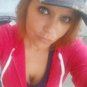 Meet your Posher, Cecilia