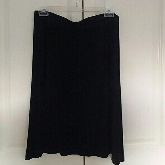 Chicos travelers a line skirt size 3