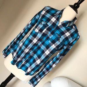 Blue platted Hollister shirt
