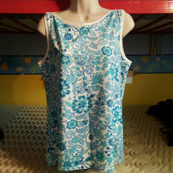 Ladies t-shirt