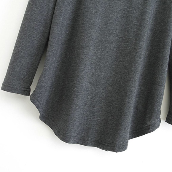 Dark Gray V-Neck Top 🗝 - Picture 4 of 4