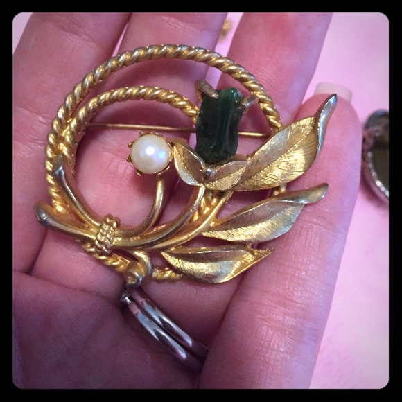Antique Broach