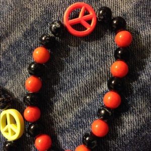 Peace bead bracelet hand made can make u one