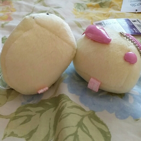 Sanrio Hello Kitty Bunny Bun Keychain Set of 2 - Picture 2 of 4