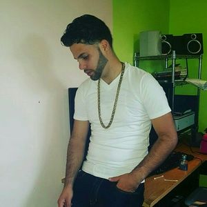 Meet your Posher, Rolando