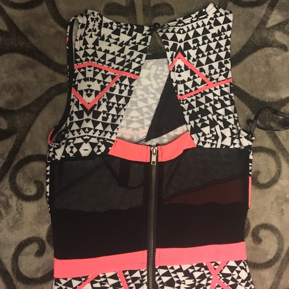 Dress - Picture 4 of 4