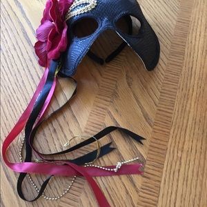 Masquerade mask