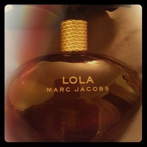 Lola Marc Jacob's 3.4 Oz perfume